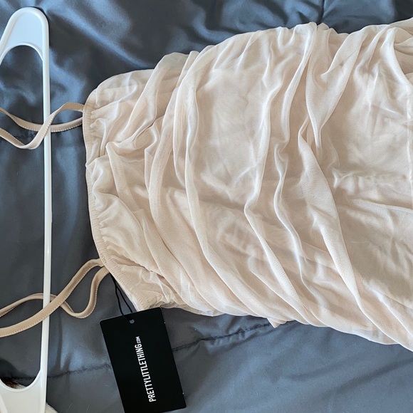 Prettty little thing nude strappy mesh medium - Picture 2 of 2